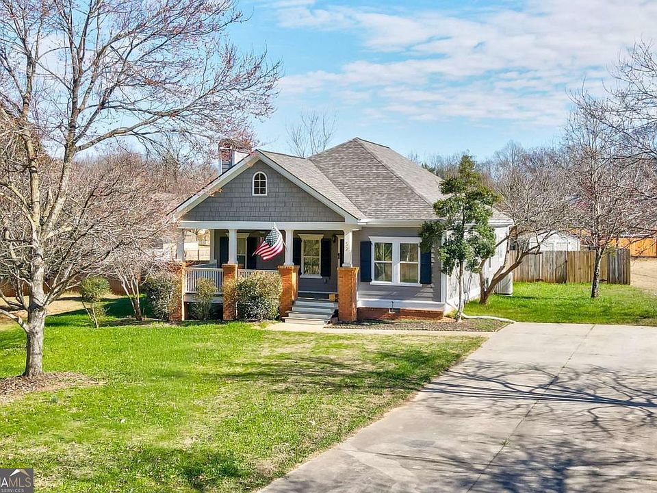 1st image of 52 Willow Oak Cir