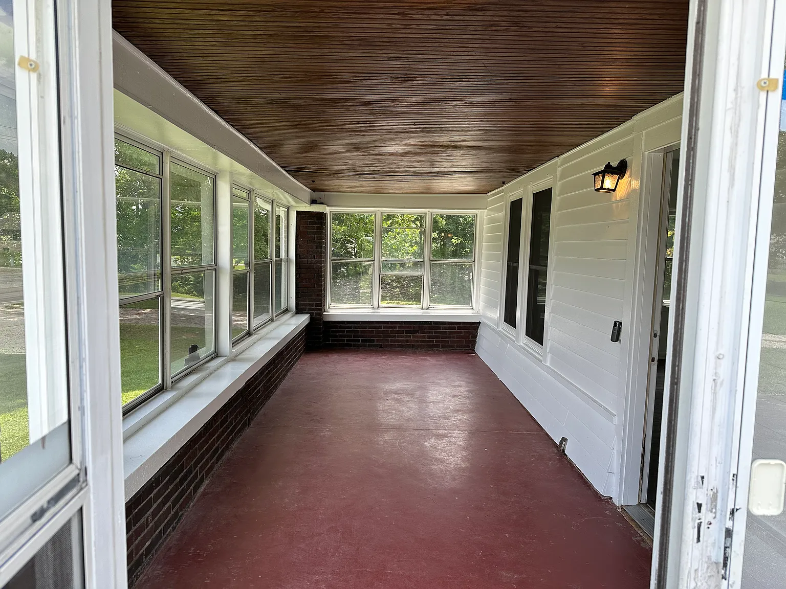 5 bed, 3000 sqft, $2,600 — Photo 4