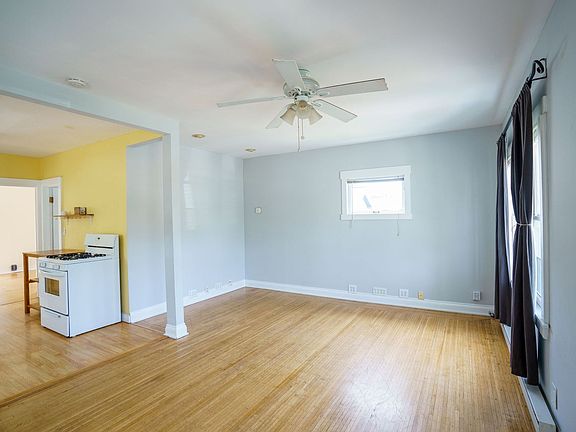 5th image of 3682 Madrone Ave