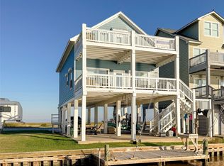 2914 Fm 2031, Matagorda, TX 77457
