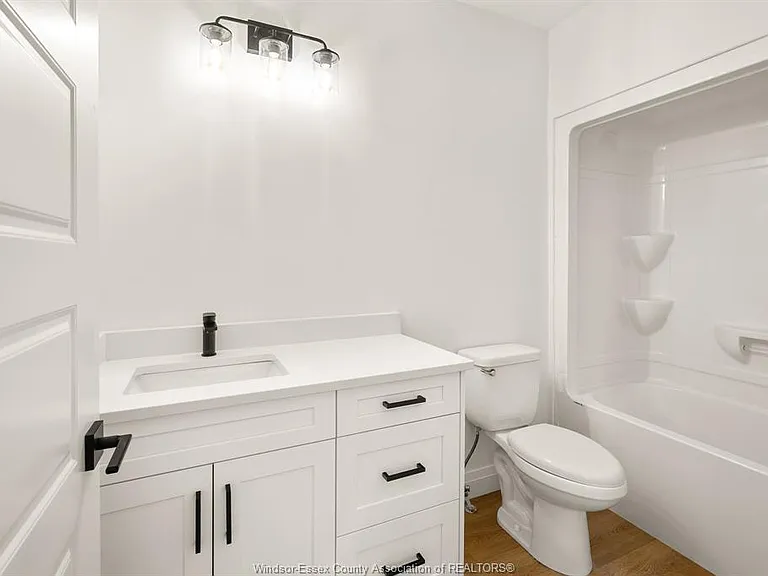 121 Allison Ave — Photo 13