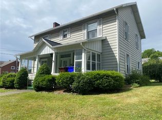 18 N High St, Greenville, PA 16125