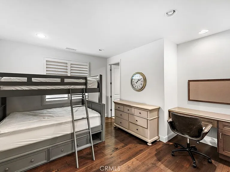 106 Orchid Ter — Photo 30