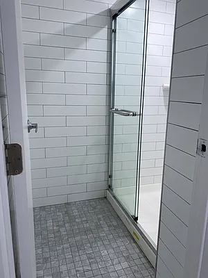 Rented by Mallory Management Corp | media 10