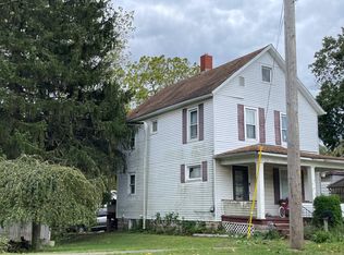 97 S Gamble St, Shelby, OH 44875