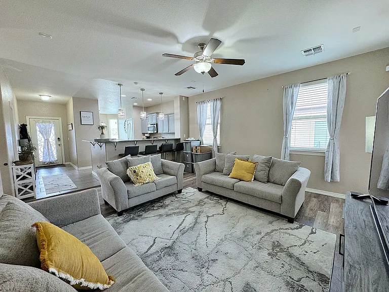 12160 Cherry Wood Ln — Photo 11