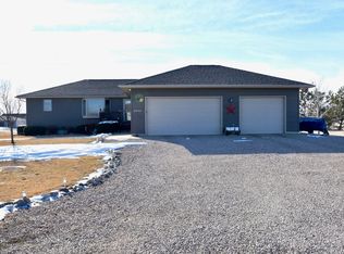 20163 Blackbird Rd, Pierre, SD 57501