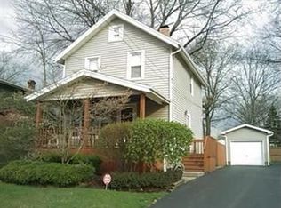 1317 Meadowbrook Ave SE, Warren, OH