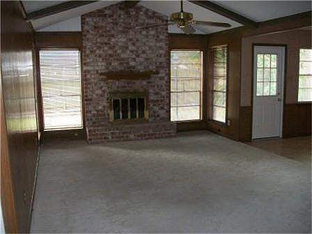 3rd image of 13823 Ella Lee Ln
