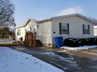 160 Riverview Dr, Lapeer, MI 48446