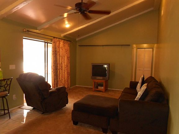 4th image of 1120 SE 29th Ter