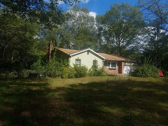 3rd image of 21 Beach Ln