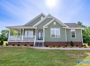 51 Christy Ln, Fort Payne, AL 35968