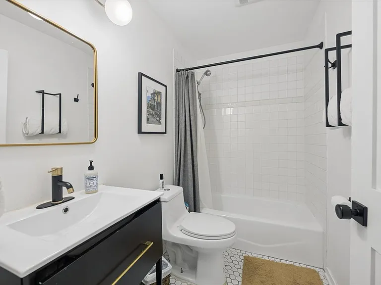 3209 N Drake Ave #A — Photo 4