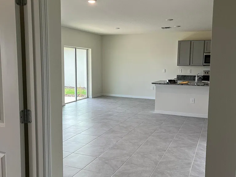 5684 Woodland Sage Dr — Photo 6