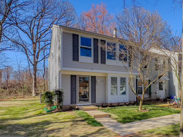 1115 Sandy Hollow Ct, Silver Spring, MD 20905