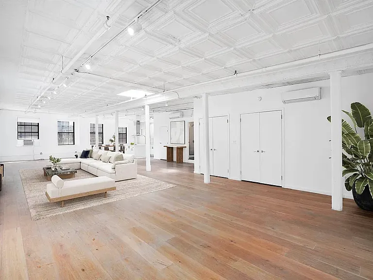 262 Bowery #5 — Photo 1