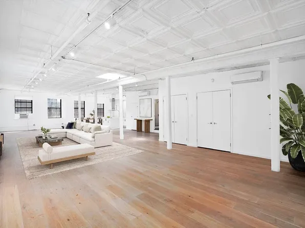 262 Bowery image 1 of 10
