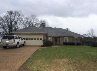 115 Oak Ridge Cir, Madison, MS 39110