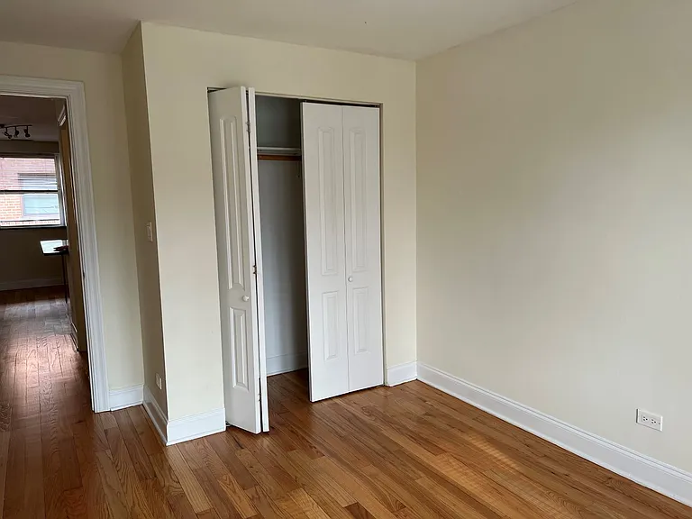 5318 N Francisco Ave #2N — Photo 6