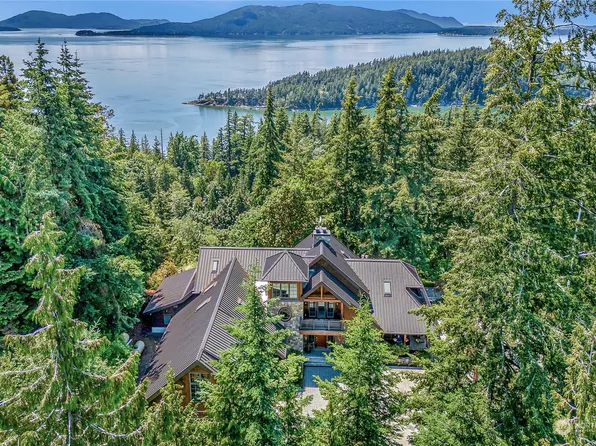 1401 Chuckanut Crest Drive, Bellingham, WA 98229
