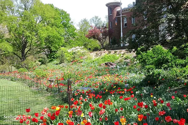 Sold by Sotheby's International Realty | media 20