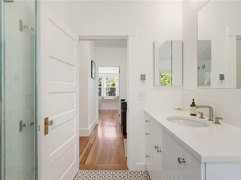 47 Longfellow Rd — Photo 30