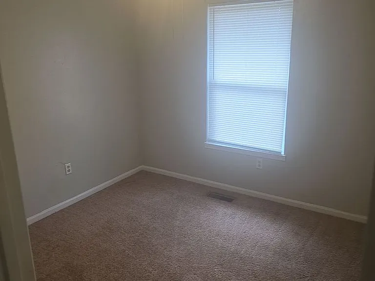 3618B Medical Dr — Photo 10