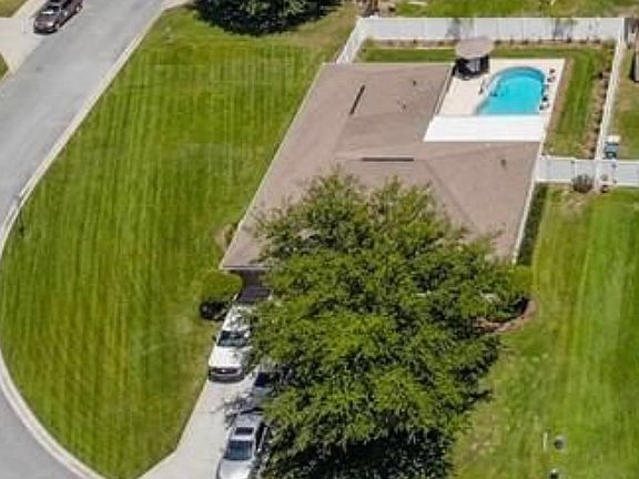 5th image of 2641 SE 45th Ave