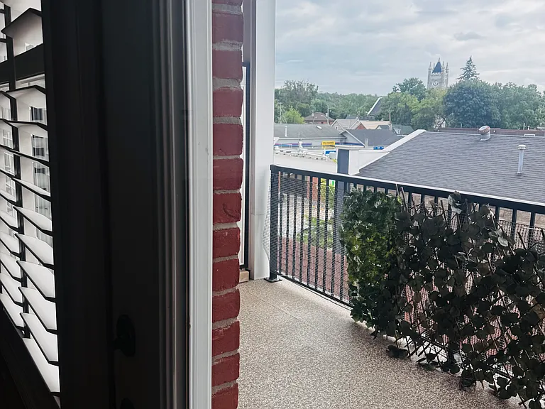 172 Main St #305 — Photo 16