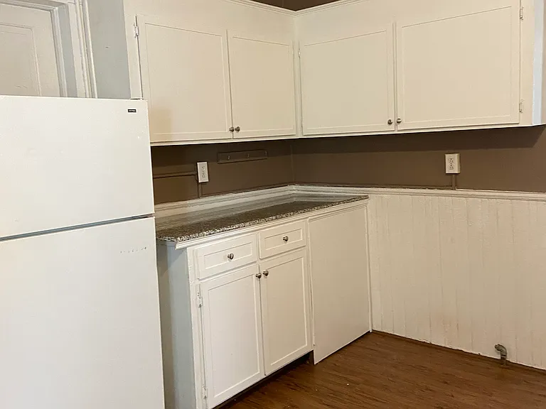 105 Huger St #105 — Photo 13