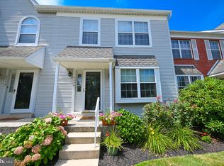 2444 Hillendale Dr, Norristown, PA 19403