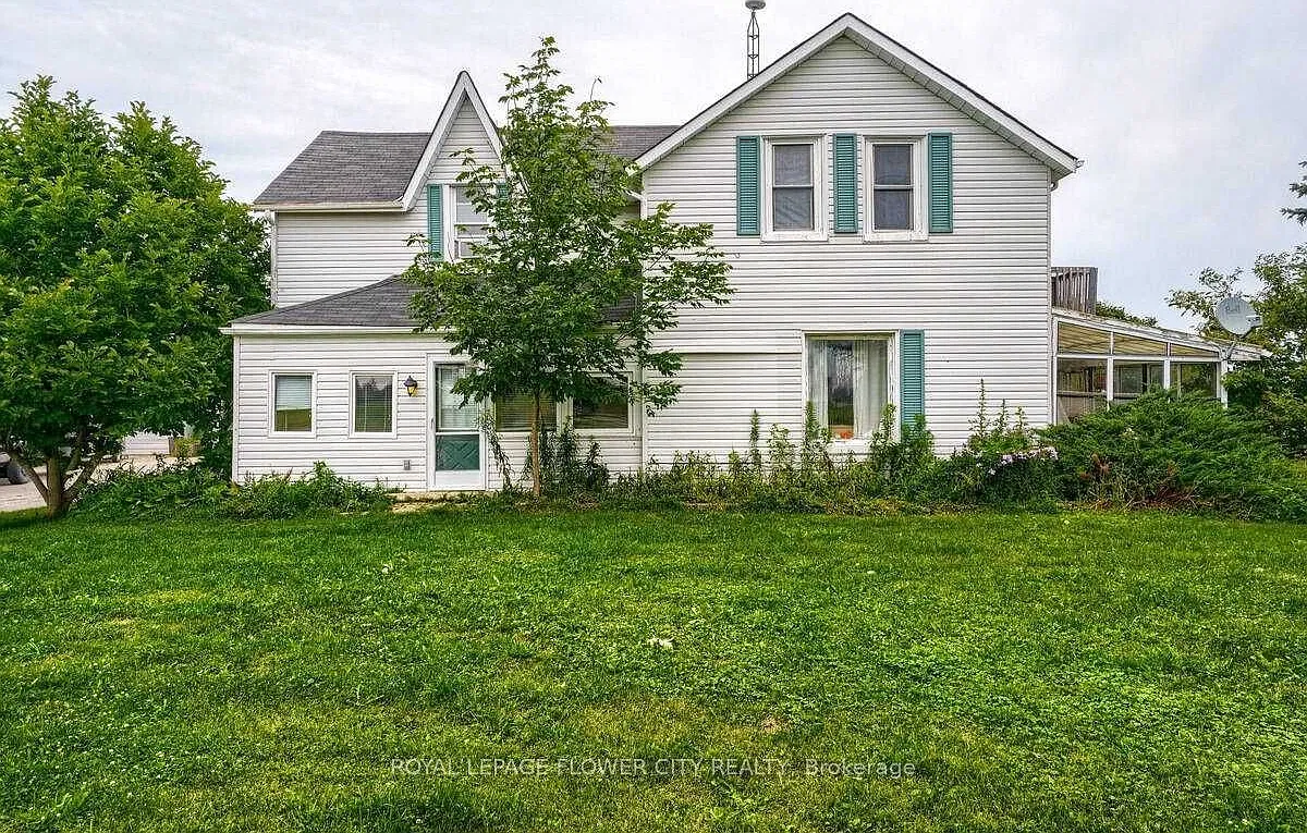3 bed, $2,200 — Photo 3