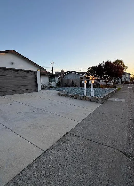 6510 Manassero Way
