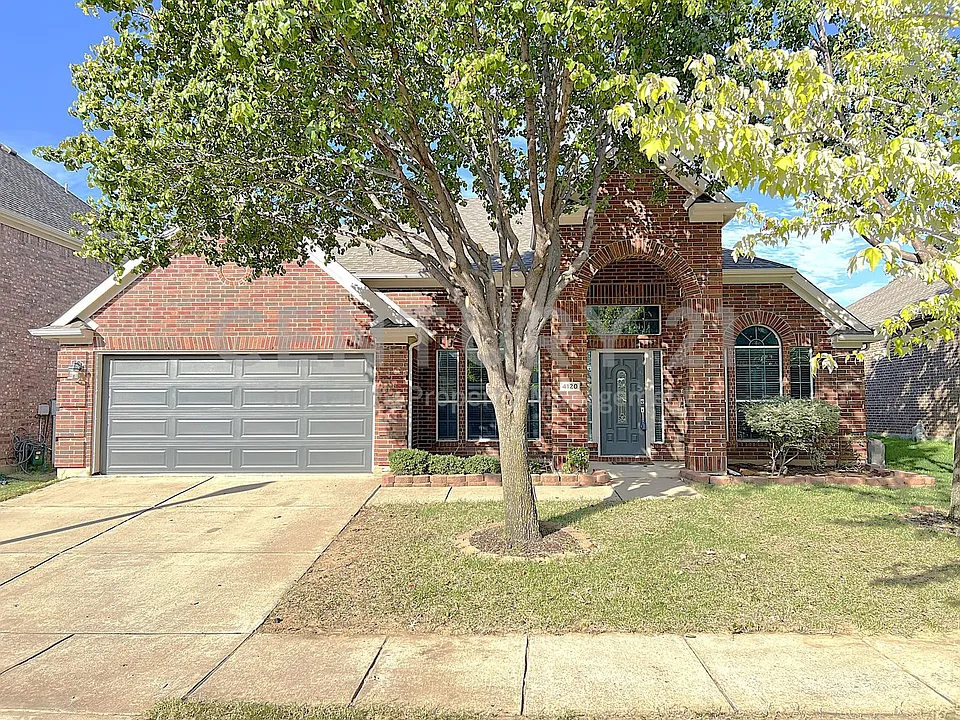 4120 Colina Ave