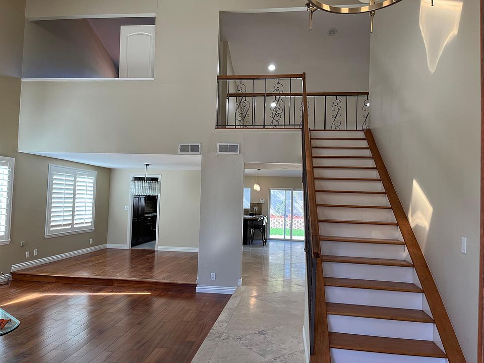 1st image of 6384 Del Paso Ave