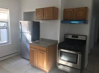 131 Arsenal St #1, Watertown, MA 02472