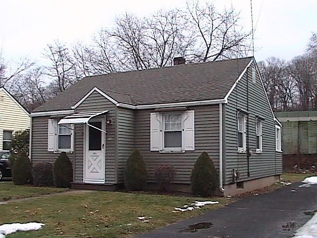 1st image of 70 Arcadia Ave