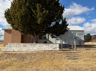 600 Greenough Ave, Stinnett, TX 79083