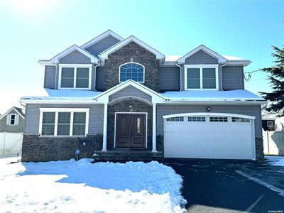 7 Walker Avenue, Syosset, NY, 11791