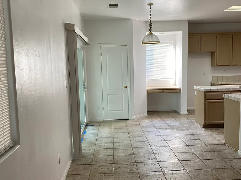 6209 Indian Peaks Ave — Photo 7