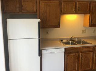 328 N Rapp Ave APT E, Columbia, IL 62236