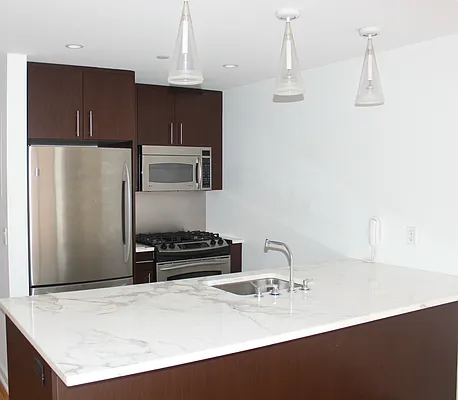 Sold by Manhattan Network Inc. | media 14