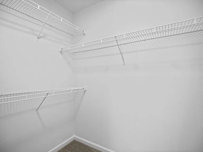 Northlake Apartments — Photo 20