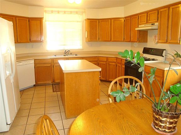 3rd image of 7324 Desierto Azul Dr