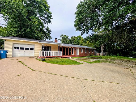 3rd image of 4718 Old Lohman Rd