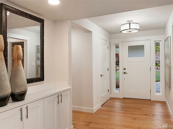 3rd image of 409 145th Ave SE