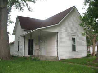 1131 W 1st St, Anderson, IN 46016