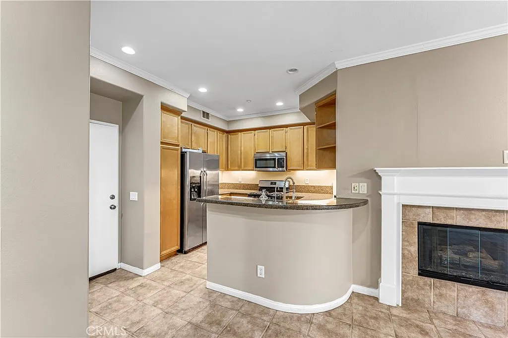 Building Photo - 19 Gazania Way