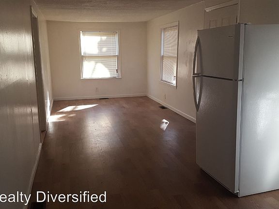 2nd image of 2205 Sultana Ave